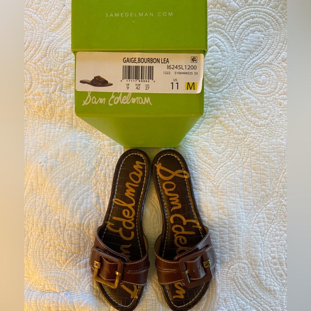 Gaige Slide Sandals